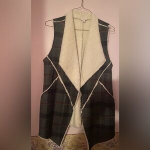 Lularoe Sherpa Vest size Medium…black, green, mustard plaid…GUC